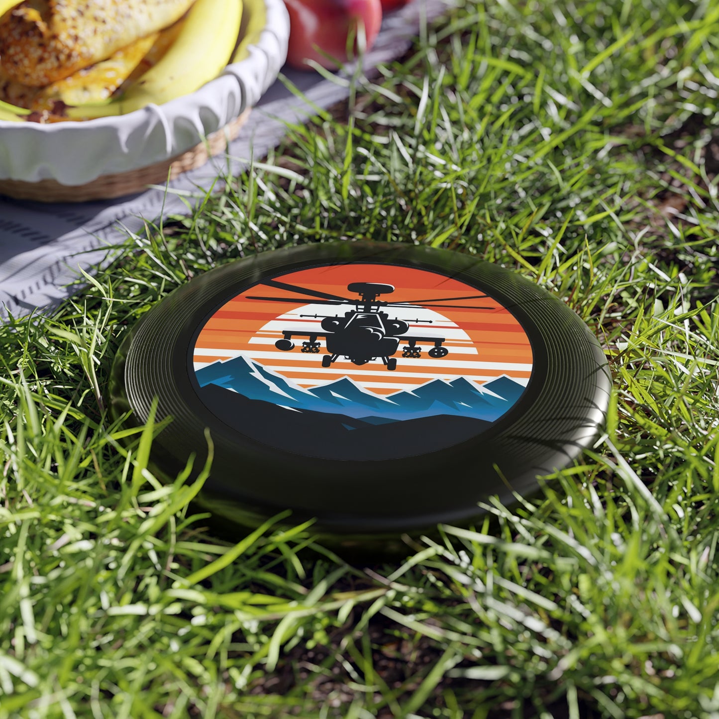 Apache Airstrike Ultimate Wham-O Frisbee